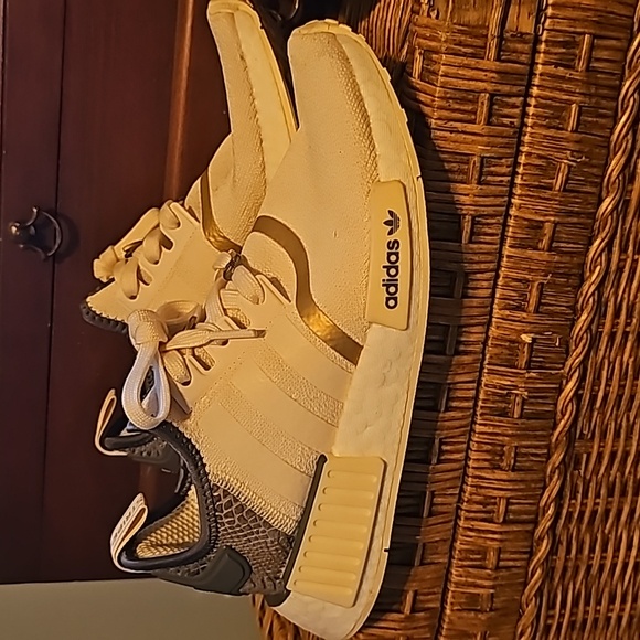 Authentic adidas running sneakers 7 - Picture 4 of 7